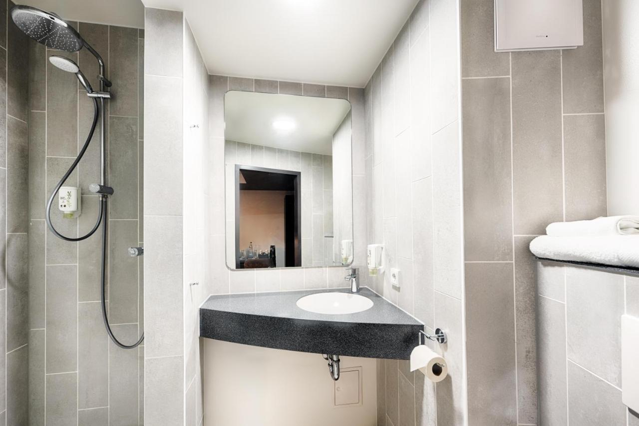 Wiesbaden-hbf Hotel 3*